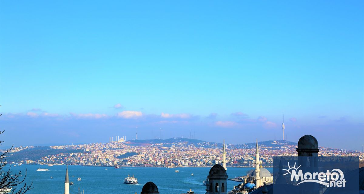 Преминаването на кораби през Босфора отново е блокирано заради аварирал