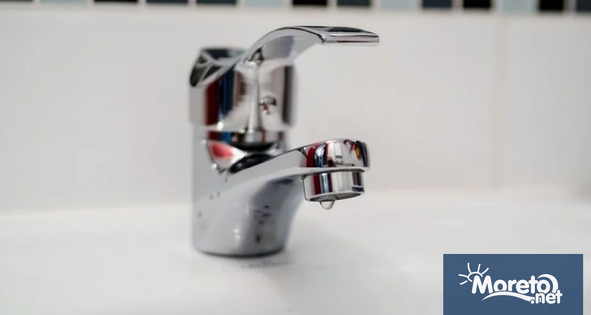 Поради авария на захранващ водопровод абонатите от местност Боровец са