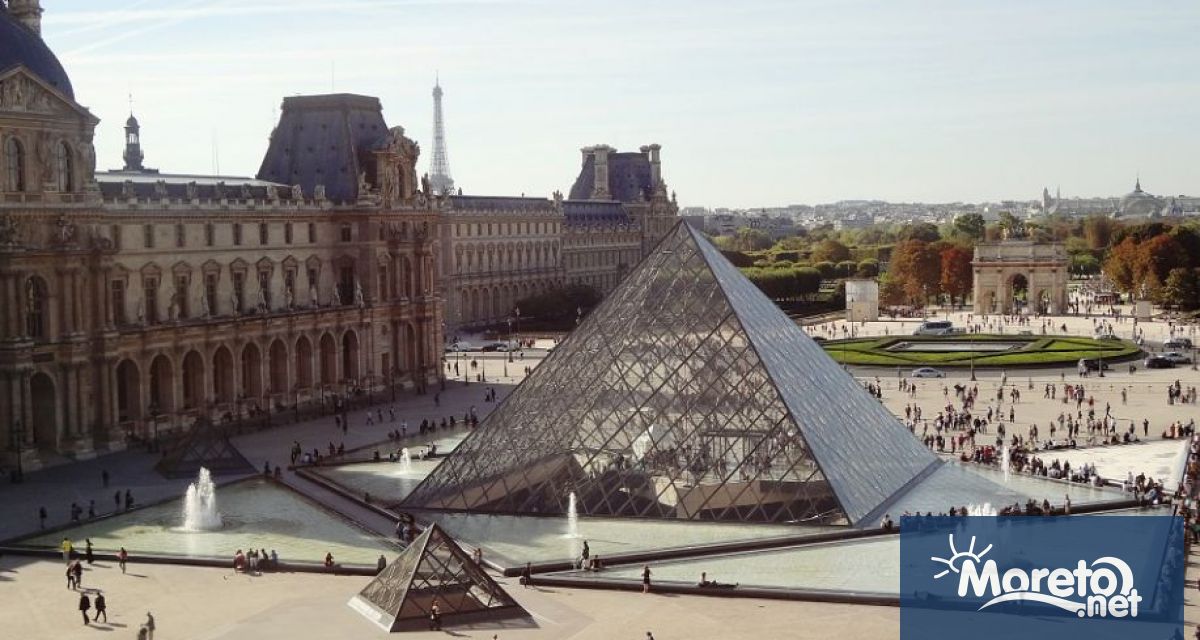 Двама заподозрени са арестувани за кражба на скъпоценни коронни бижута