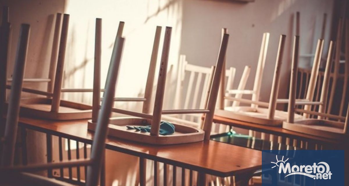 Трета ПМГ Акад Методий Попов и ОУ Васил Друмев преминават от