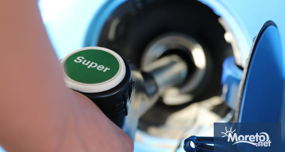 Обсъжда се 50 литра гориво месечно да е на по ниска