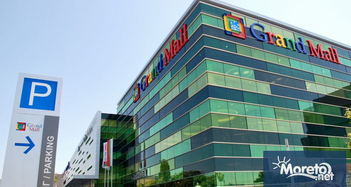 Grand Mall Varna е евакуиран в сряда вечерта след получена