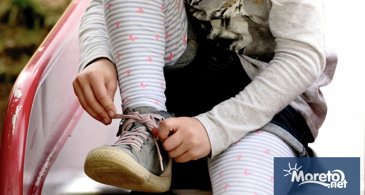 Родители твърдят че учителка е наказвала детето им в детска