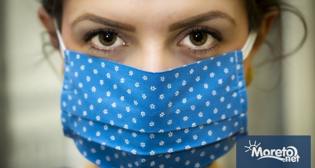 Носенето на маски в здравни заведения оптики аптеки и домове