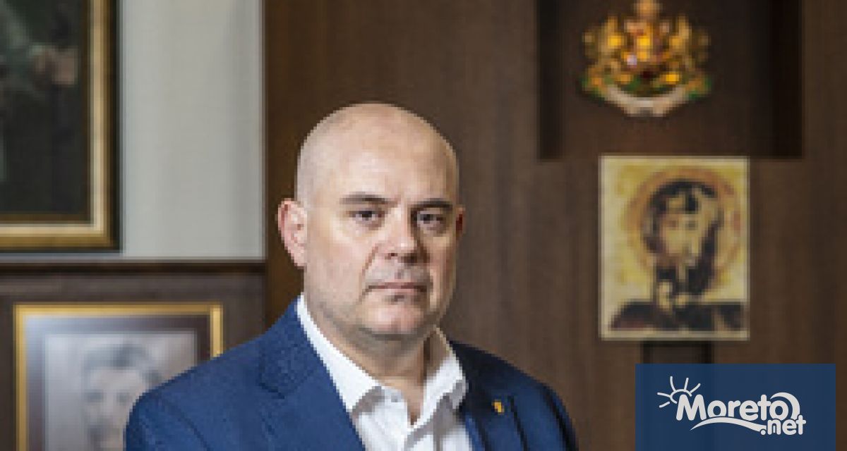 Главният прокурор Иван Гешев е провел работна среща с министър председателя