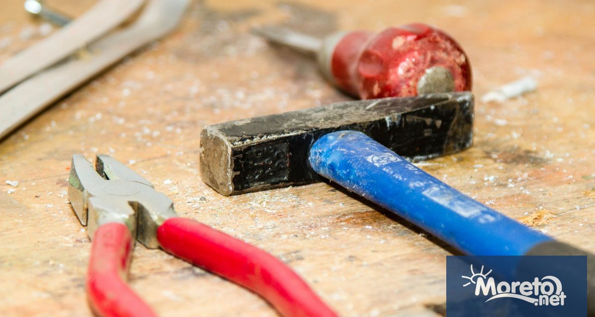 Националната агенция за приходите НАП следи хиляди майстори извършващи домашни