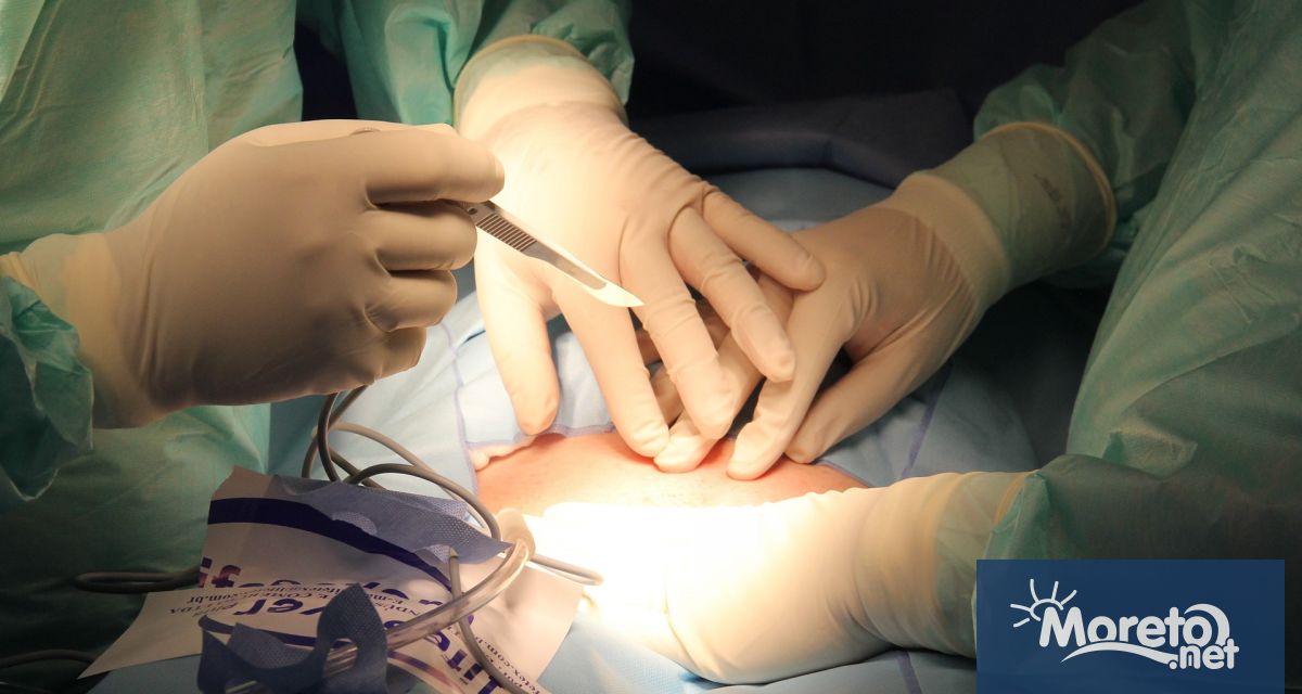 Американец стана първият човек с трансплантирано сърце от прасе с