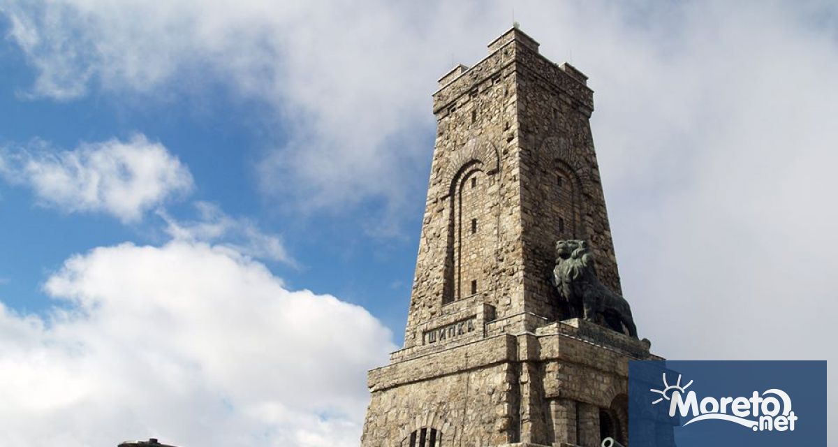 Подготвят стартирането на ремонт на Паметника на свободата на връх