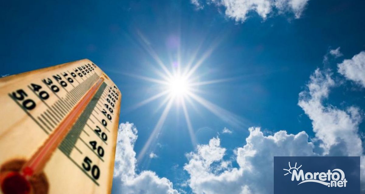 85 годишен температурен рекорд бе подобрен вчера във Варна съобщиха от