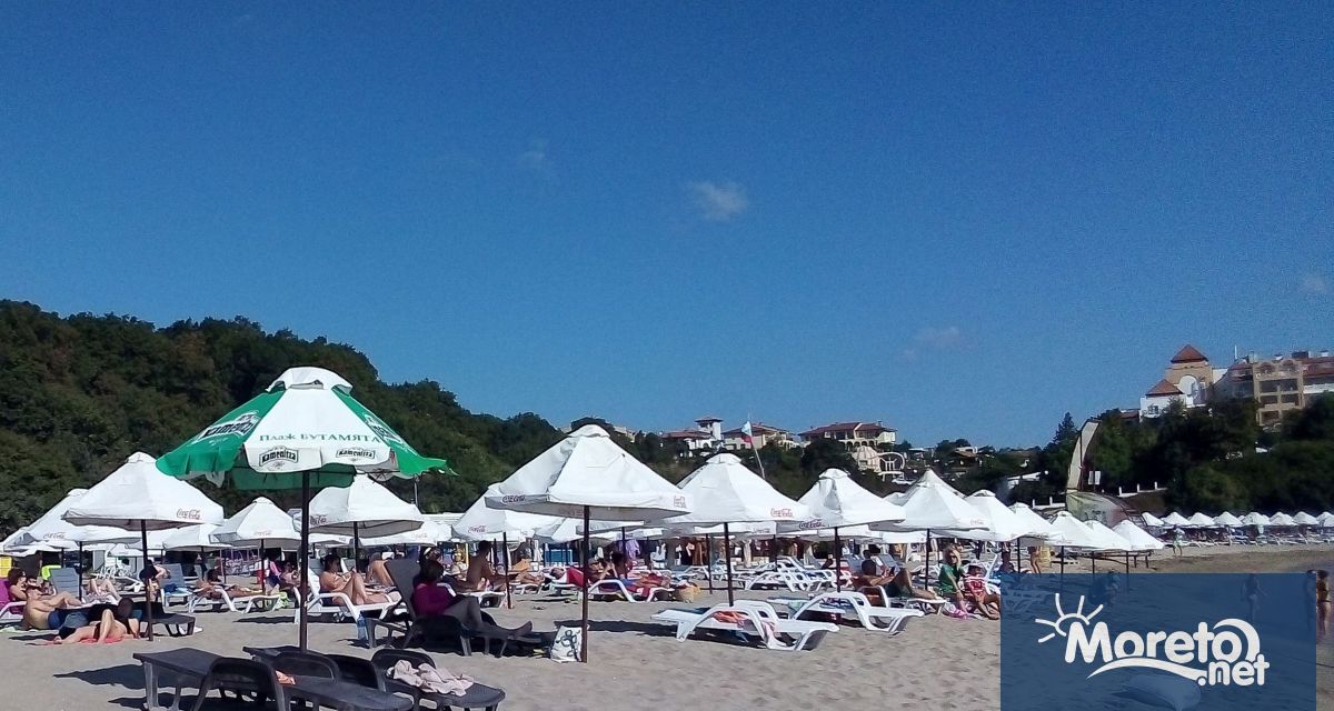 Засега записванията за летния туристически сезон вървят по добре отколкото миналата