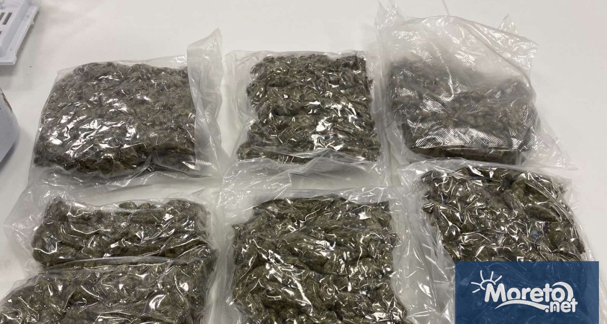 Мащабна акция на полицията е проведена тази нощ в района