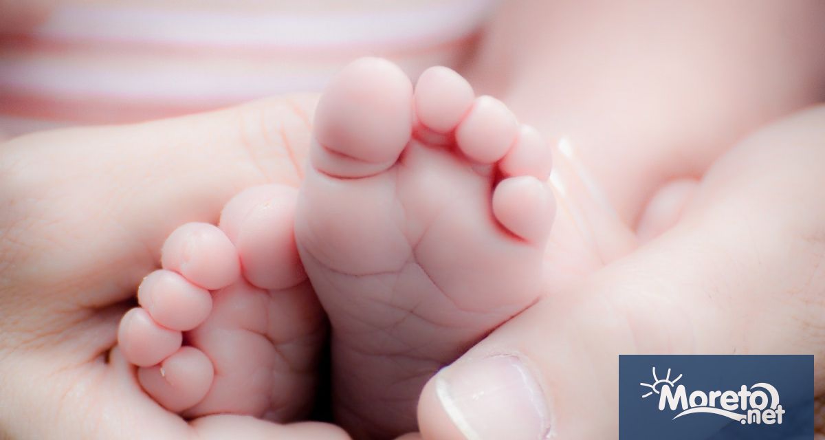 Момиченце е първото родено бебе за 2023 г във Варна