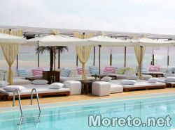 a-lounge